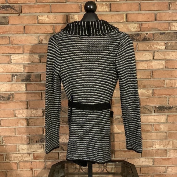 Allen B by Allen Schwartz Shawl Collar Cardigan with belt size small - Picture 7 of 10